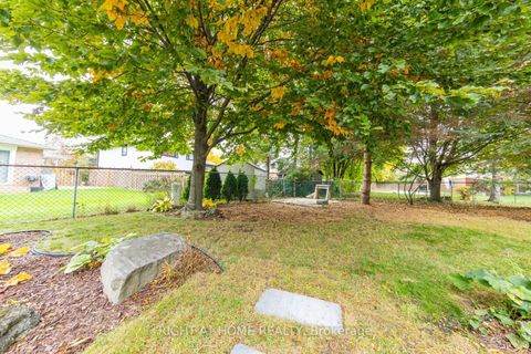 Photo 21 at 27 Bigwin Drive, Aurora Heights, Aurora