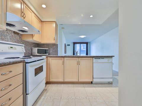 Photo 13 at 318 - 168 Simcoe Street, Waterfront Communities C1, Toronto