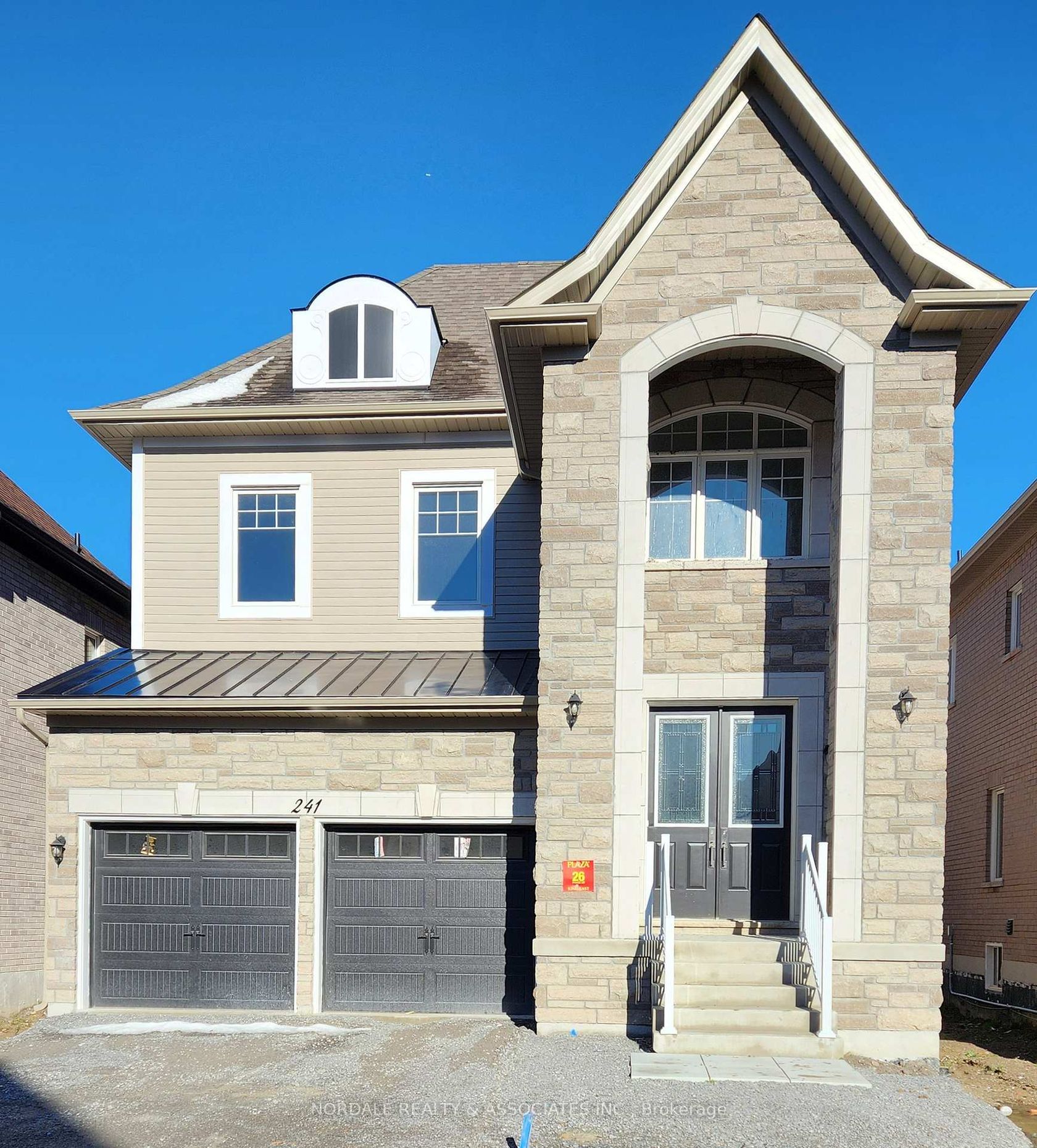 241 Seguin Street, Oak Ridges, Richmond Hill 