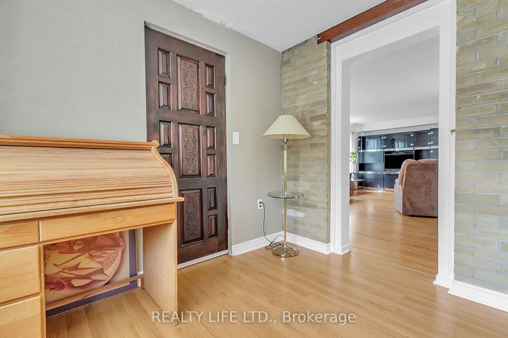 Photo 5 at 48 Bonnyview Drive, Queensway, Toronto