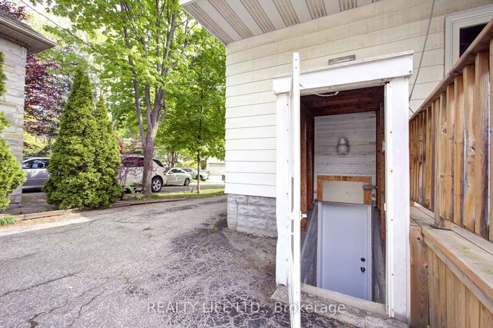 Photo 31 at 48 Bonnyview Drive, Queensway, Toronto