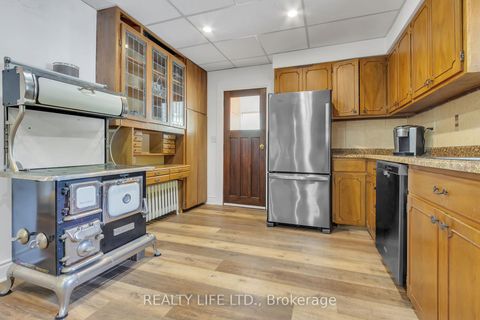 Photo 10 at 48 Bonnyview Drive, Queensway, Toronto