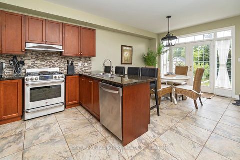 Photo 10 at #33 - 450 Worthington Avenue, Oak Ridges Lake Wilcox, Richmond Hill