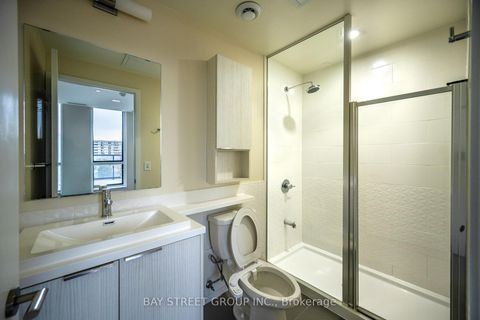 Photo 16 at 410 - 2 Sonic Way, Flemingdon Park, Toronto