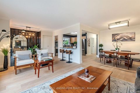 Photo 7 at 112 Wyndcliff Crescent, Victoria Village, Toronto