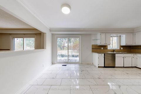 Photo 9 at 327a Beechgrove Drive, West Hill, Toronto