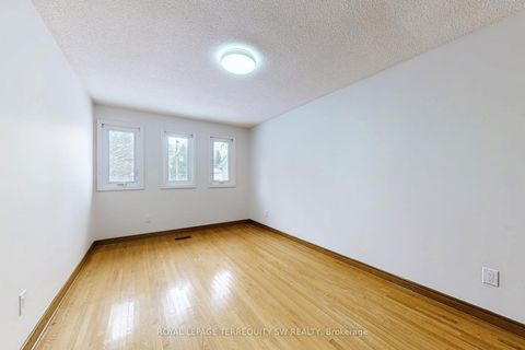 Photo 19 at 327a Beechgrove Drive, West Hill, Toronto