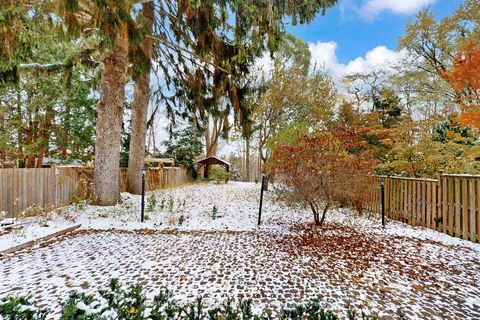 Photo 33 at 327a Beechgrove Drive, West Hill, Toronto