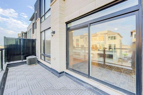 Photo 12 at 2485 Badger Crescent, GA Glen Abbey, Oakville