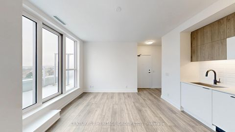 Photo 10 at 710 - 8888 Yonge Street N, South Richvale, Richmond Hill