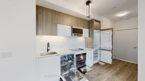 Photo 18 at 710 - 8888 Yonge Street N, South Richvale, Richmond Hill