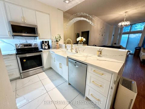 Photo 8 at 116 - 23 Lorraine Drive, Willowdale West, Toronto