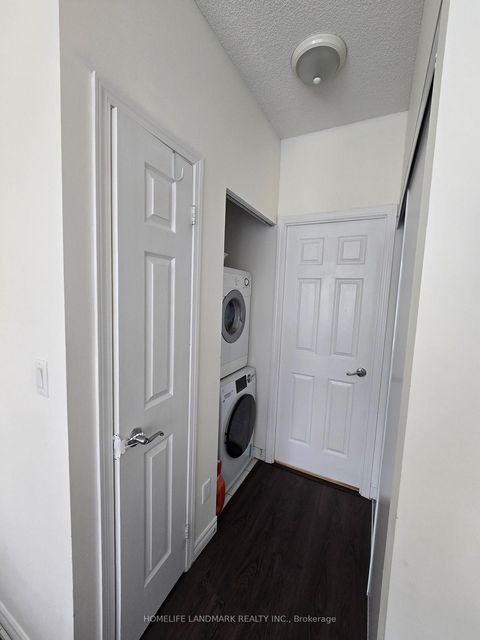 Photo 17 at 907 - 18 Holmes Avenue, Willowdale East, Toronto