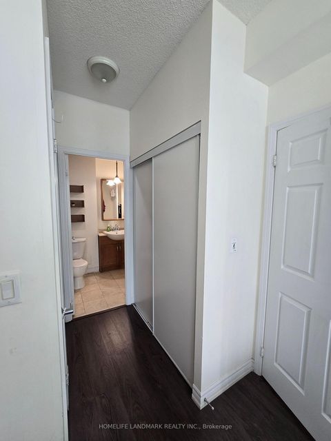 Photo 18 at 907 - 18 Holmes Avenue, Willowdale East, Toronto