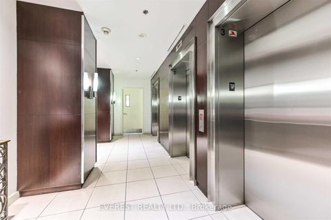 Photo 5 at 2506 - 36 Lee Centre Drive, Woburn, Toronto