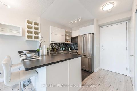 Photo 8 at 2506 - 36 Lee Centre Drive, Woburn, Toronto