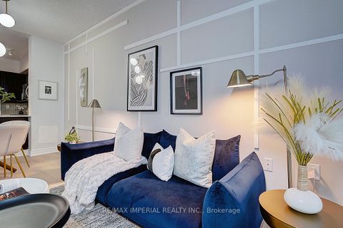 Photo 4 at 406 - 125 Western Battery Road, Niagara, Toronto