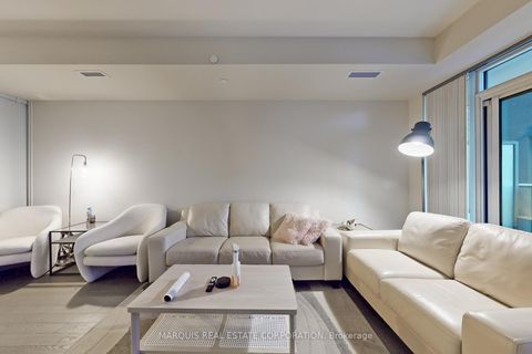 Photo 4 at 505 - 330 Richmond Street W, Waterfront Communities C1, Toronto