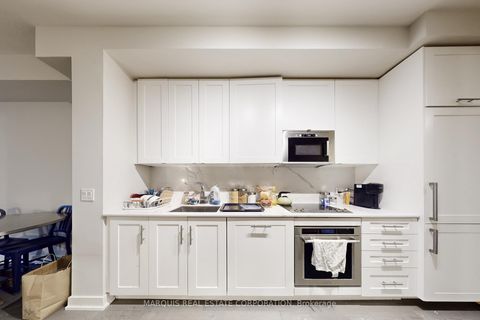 Photo 5 at 505 - 330 Richmond Street W, Waterfront Communities C1, Toronto