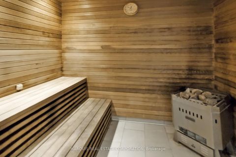 Photo 13 at 505 - 330 Richmond Street W, Waterfront Communities C1, Toronto