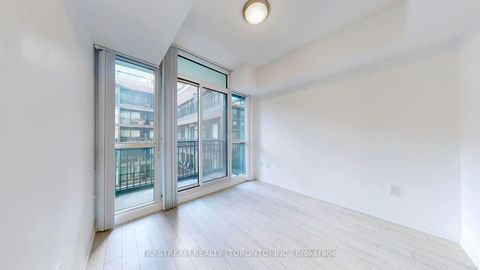 Photo 15 at 613 - 3091 Dufferin Street, Glen Park, Toronto