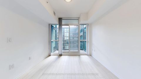 Photo 16 at 613 - 3091 Dufferin Street, Glen Park, Toronto