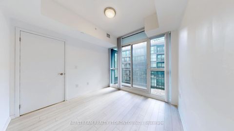 Photo 17 at 613 - 3091 Dufferin Street, Glen Park, Toronto