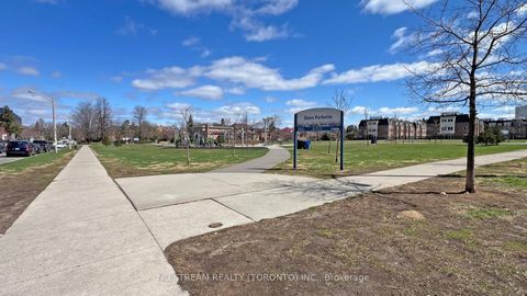 Photo 38 at 613 - 3091 Dufferin Street, Glen Park, Toronto