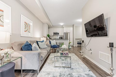 Photo 5 at 193 - 141 Honeycrisp Crescent, Vaughan Corporate Centre, Vaughan