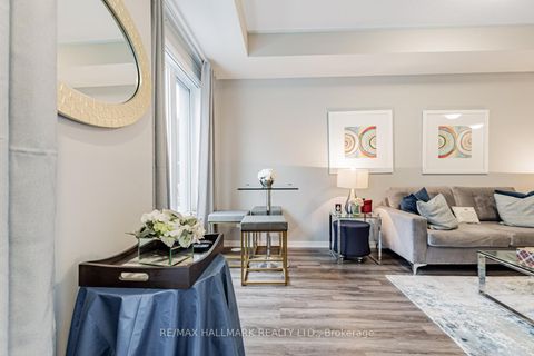 Photo 7 at 193 - 141 Honeycrisp Crescent, Vaughan Corporate Centre, Vaughan