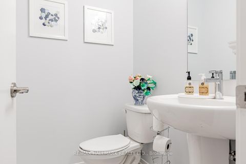 Photo 20 at 193 - 141 Honeycrisp Crescent, Vaughan Corporate Centre, Vaughan