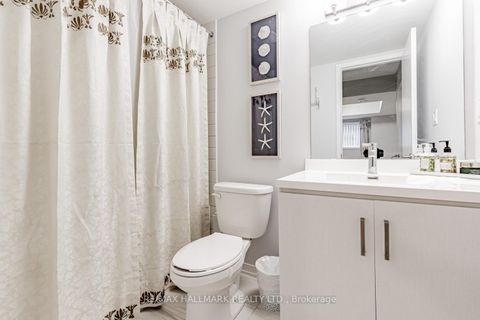 Photo 22 at 193 - 141 Honeycrisp Crescent, Vaughan Corporate Centre, Vaughan