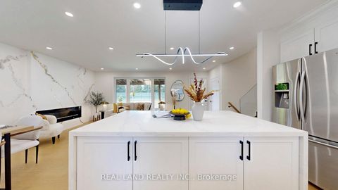 Photo 9 at 38 Cresthaven Drive, Hillcrest Village, Toronto