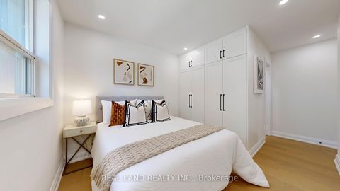 Photo 13 at 38 Cresthaven Drive, Hillcrest Village, Toronto