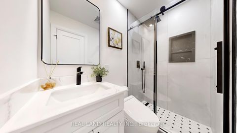 Photo 21 at 38 Cresthaven Drive, Hillcrest Village, Toronto