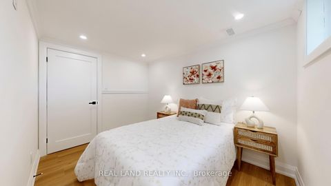 Photo 28 at 38 Cresthaven Drive, Hillcrest Village, Toronto