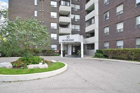 Photo 2 at 210 - 10 Muirhead Road, Pleasant View, Toronto
