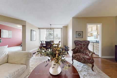Photo 7 at 210 - 10 Muirhead Road, Pleasant View, Toronto