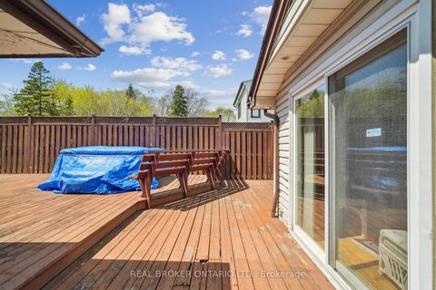 Photo 23 at 38 Riverview Heights, Humber Heights, Toronto