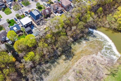 Photo 30 at 38 Riverview Heights, Humber Heights, Toronto