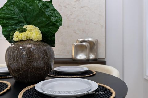 Photo 12 at 44 Hawkview Boulevard, Vellore Village, Vaughan