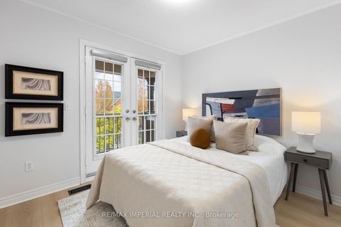 Photo 34 at 44 Hawkview Boulevard, Vellore Village, Vaughan