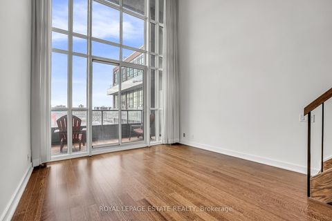 Photo 1 at 646 - 5 Hanna Avenue, Niagara, Toronto