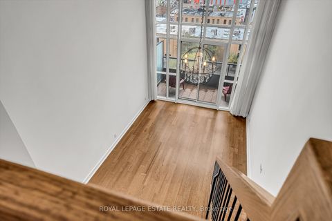 Photo 14 at 646 - 5 Hanna Avenue, Niagara, Toronto