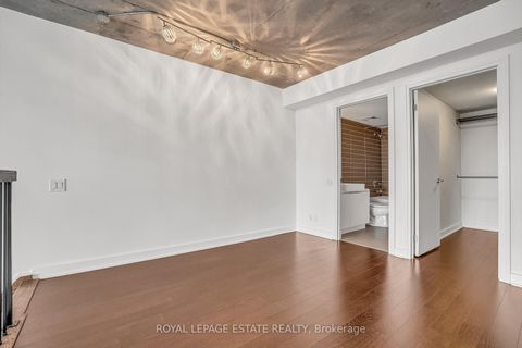 Photo 16 at 646 - 5 Hanna Avenue, Niagara, Toronto