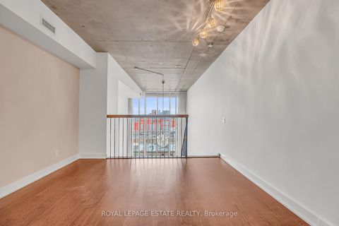 Photo 18 at 646 - 5 Hanna Avenue, Niagara, Toronto