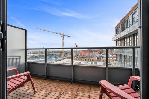 Photo 22 at 646 - 5 Hanna Avenue, Niagara, Toronto