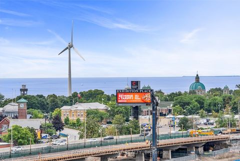 Photo 25 at 646 - 5 Hanna Avenue, Niagara, Toronto