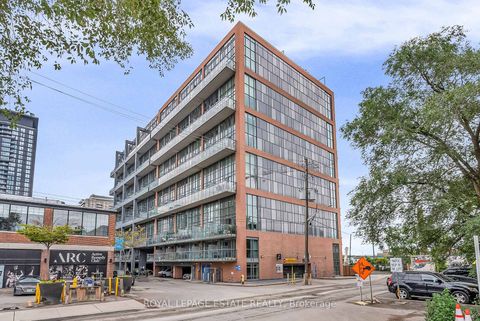 Photo 27 at 646 - 5 Hanna Avenue, Niagara, Toronto