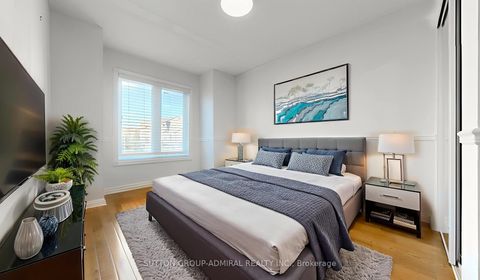 Photo 12 at 111 Kelso Crescent, Maple, Vaughan